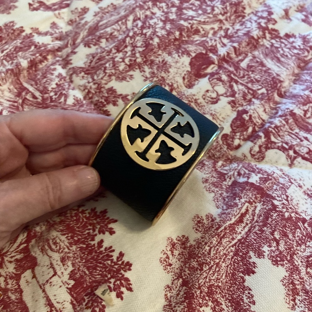Cool cuff bracelet